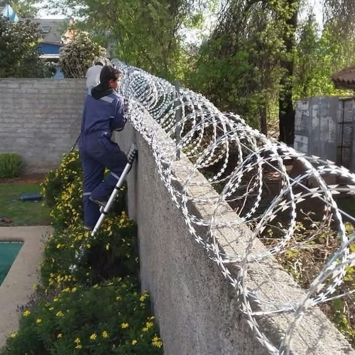 🔥 عروض خاصة من شركة BRC 🔥
📢 أسعار منافسة وخيارات متعددة لحماية ممتلكاتك بأناقة وقويه ***********
🚧 أسياج BRC
💸 السعر: من 5,000 إلى 10,000 دينار للمتر
📏 حسب المساحة وسمك السيم
✅ متانة عالية – تصميم عصري – تنفيذ سريع

🌿 سياج عشبي (عشب صناعي عالي الجودة)
💸
تنافسيه مناسبة للمزارع، البيوت، المخازن، المشاريع والمجمعات

📞 للتواصل والاستفسار:
￼⁨0817650849
(يتوفر واتساب 📱

📩 لا تفوّت الفرصة! تواصل الآن عبر الأرقام 
***********
