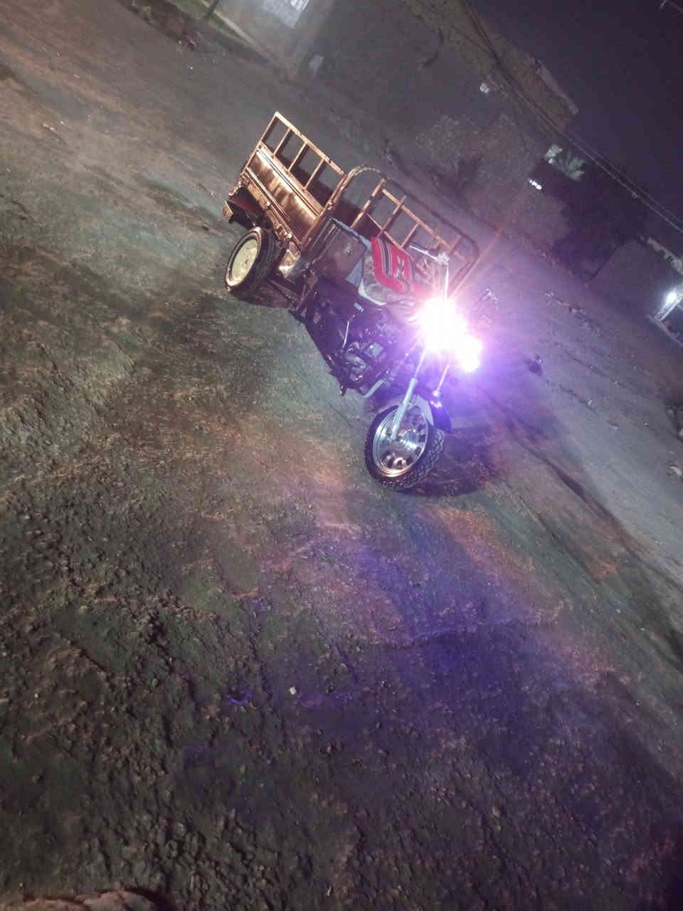 السلام عليكم ستوته 2013 اوراق مكان نجف عمود 130 شارع كربلاء شراي يجي خاص ***********
