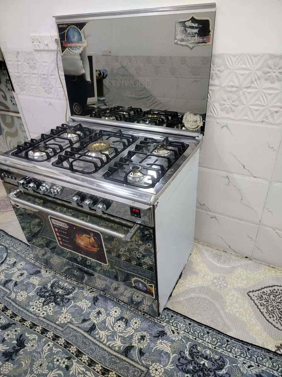 طباخ رويال مصري
طباخ رويال مصري نظام بوري فرن خطين يشتغل قياس 90 *60 شغال فرن كلوب مقدحه شوايه مروحه كلو شغال استعمال قليل جدا شخط مابيها نايلون لزكات الشركة  بعد عليه فرن غير مستعمل بعد شرط  نظافه 95 %العنوان موصل جانب الأيمن رجم حديد للاستفسار
***********
***********
