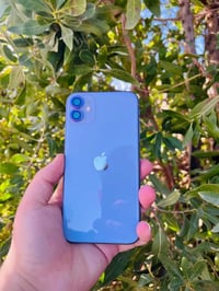 آيفون ١١ • ١٢٨ • بطارية ٧٨