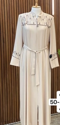 جديدة • مملبوسة • قياس ٥٠