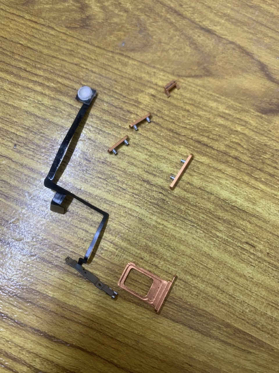 شاصي اكس ماكس تحوير إلى ١٧برو ماكس متوفر ويجد توصيل جميع المحافظات للتواصل ***********
