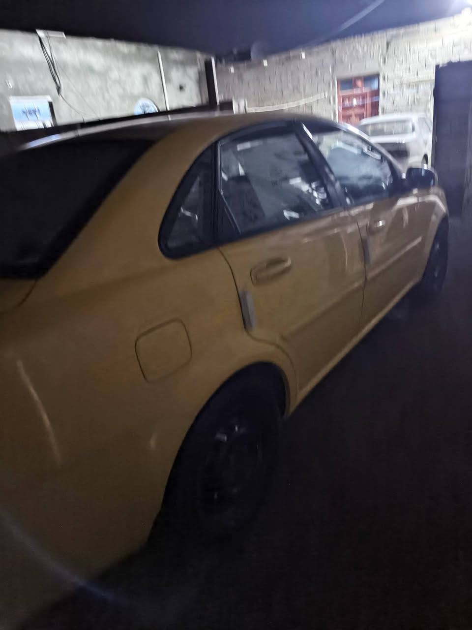 السلام عليكم سياره اوبتره -
موديل 2010 مكينه وكير خير من الله  دواخل جديده حداده وتخم تاير جديد السعر 70وبيه مجال حك الجيه رقم التليفون ***********
