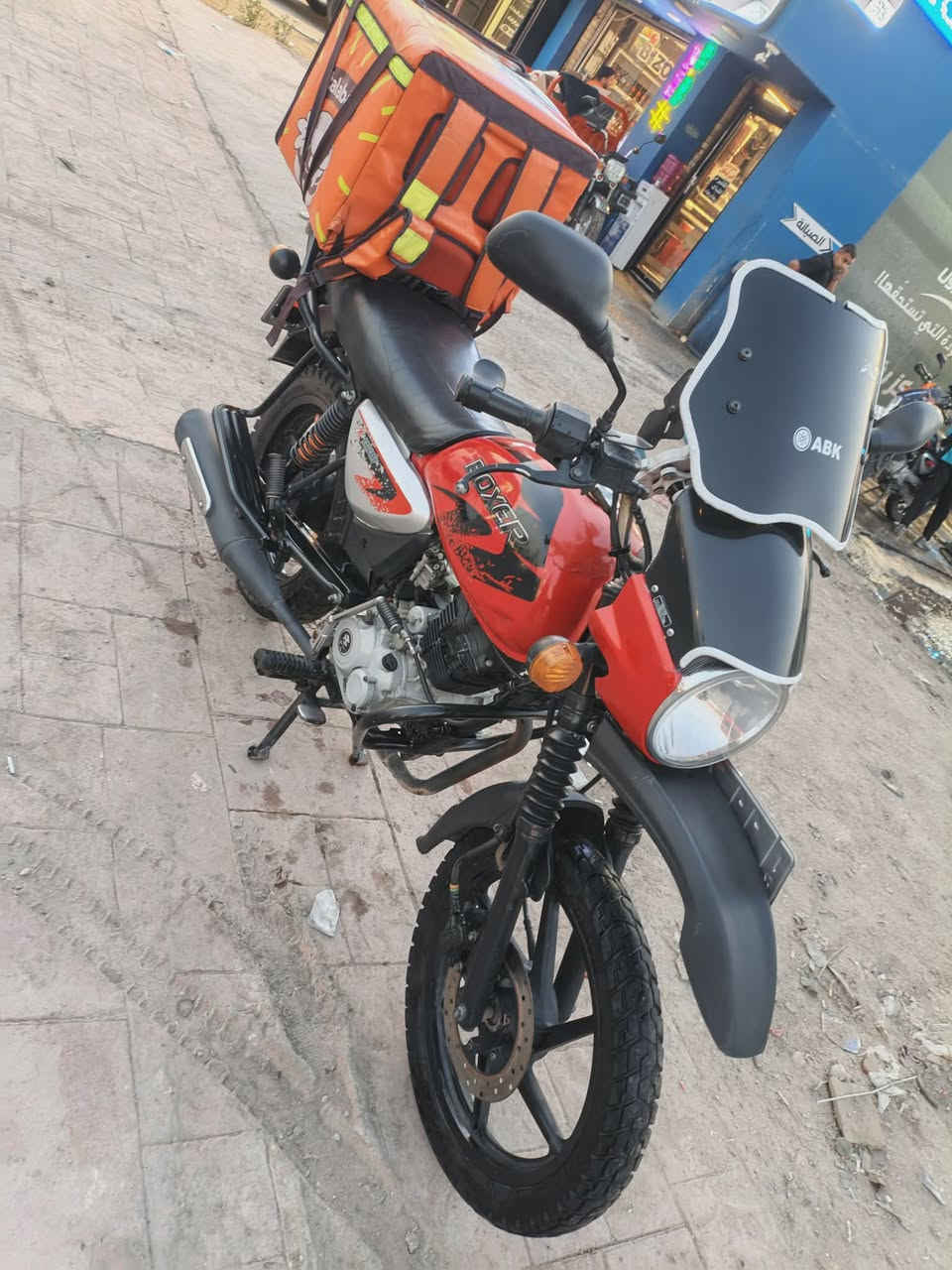 حبايب السلام عليكم بوكسر 23 مسجل 22 مرقم بغداد بأسمي تحويل ثاني يوم مكينه حلوه وناعمه شلعه ومعدل كلش زينة امانة الله قبل فتره سويتلهه أدامه للمكينه صدر إمامي خلفي نضيفات شاصي مكفول اريدها مراوس بدايوان أو شي مرتب
مكاني بغداد الحريه 
*********** واتساب
