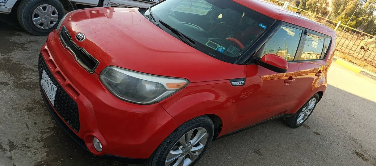 للبيع كيا صول موديل 16 رقم بغداد تحويل ثاني يوم وارد أمريكي حادثها حافت البنيد والدعاميه وبيه ظربه بالدعاميه الخلفيه بدون أي داخل مكينه 2000  GDI مامفتوح بيه برغي كير ومكينه وحداديه وتبريد مكفولات ماشيه 71 ألف ميل سعرها 116 وبيه مجال قليل السياره بالحله
***********   *********** حلة, بابل
