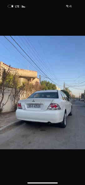 السلام عليكم 
لانسر موديل ٢٠١١
مكينه ١٥٠٠
سياره جاهزه تخم تاير باتري جديد بلكات بدلتهن جدد
عبوه كامله فيت بم
مسطره نوزل جديد اني جناي واحب الجديد والسونار موضح
