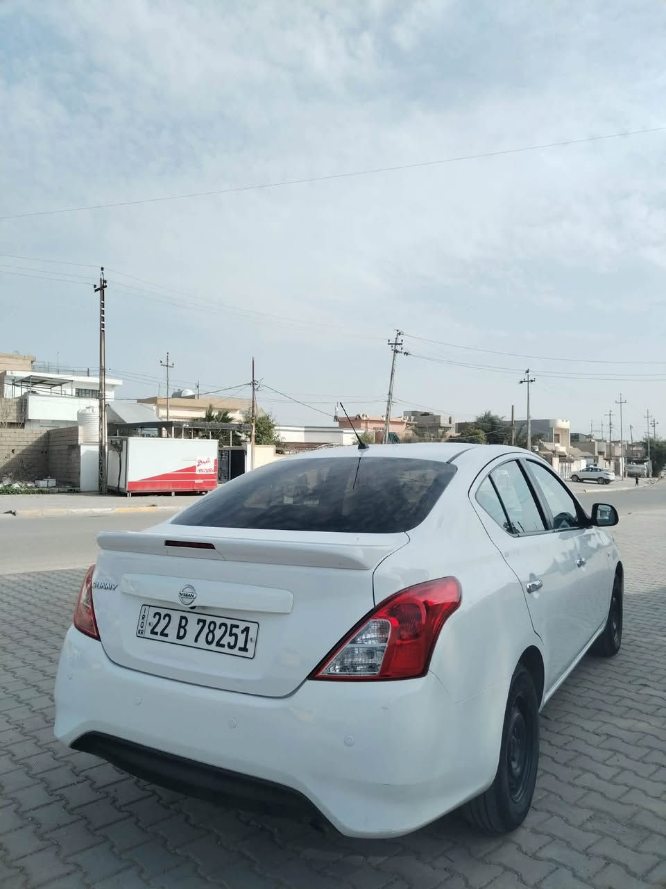 نيسان صني موديل 2020 سياره حيل حيل جديد بمعنا كليمة سيارة كلين بدون صبوخ بدون بارد بدون كل شي  تايرات جديد صدر جديد رقم اربيل رقم سنويه جديد لحد 2027  شرط تحويل كيرو محرك بشرط مامفتوح بدون عيب  سياره بنزين غاز سعر 113$ بي المجال 
مكان كركوك 
رقم موبايل 
***********
*********** كركوك, العراق
