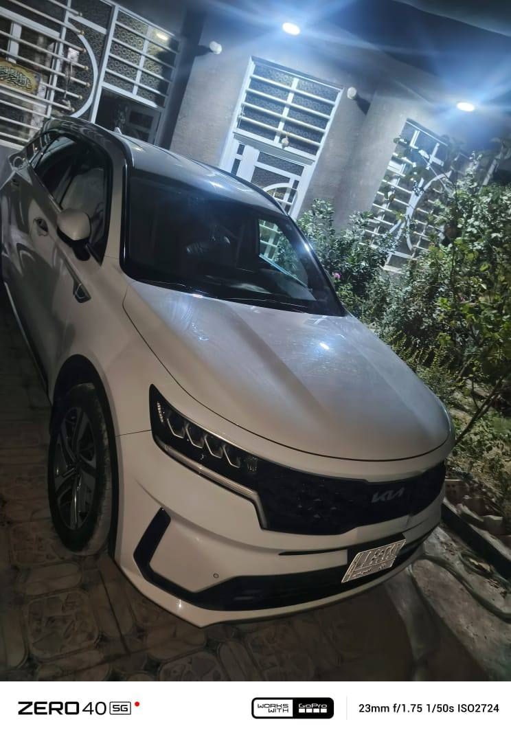 السلام عليكم سورنتو 2023مكفوله ماشيه 54الف
{السعر 3وبيهه مجال}
***********
