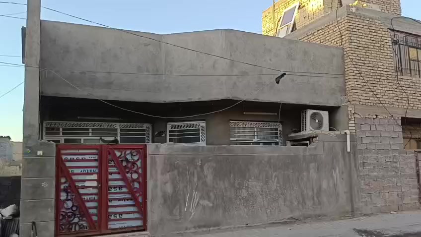 للبيع دار المساحة 100متر
شارع بيت موزان 
***********
