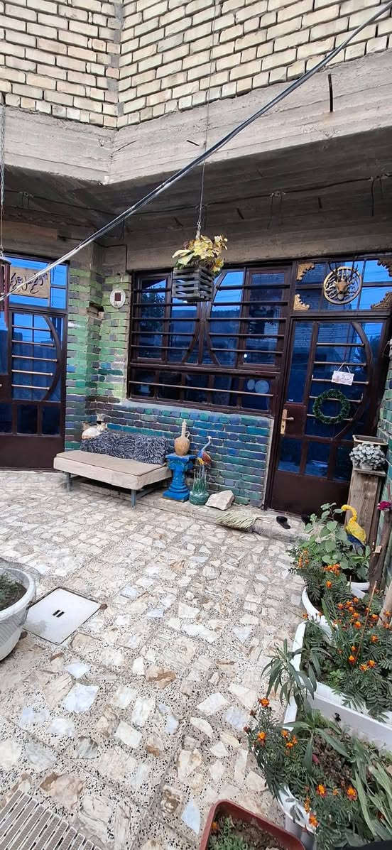 سلام عليكم
دار للبيع في منطقة الكمالية /المعوقين /زراعي /مساحة 172/واجهة 7/5/ونزال 24 /يضم استقبال /ومطبخ/وصالة/وغرفتين /للاستفسار الاتصال رقم/***********
