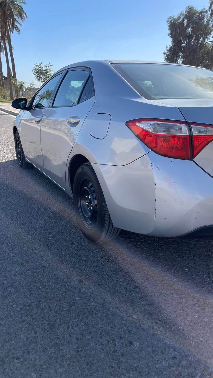 كورلا 2014  رقم بابل دولي باسمي هزة جديدة السيارة وارد امريكي ضررهة صبغ من أمريكا اثر تكشير  بدون دواخل ولا ضربة . محرك كير جدد تبريد ثلج سنوية  سعر . 95  ورقة بيهة مجال بسيط جدا .  ***********  العنوان بغداد شارع فلسطين
