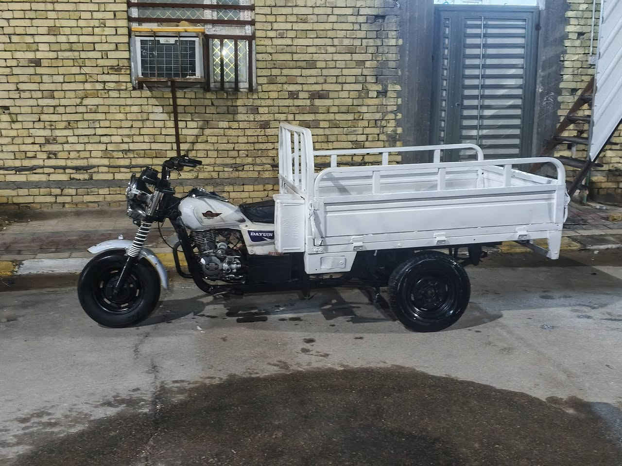 السلام عليكم ستوته كلك كلك مكفوله من سراق  محرك نضيف بدي نضيف توير نضيفه كهربايات شغاله ناصريه مركز *********** رقمي بي وتساب او تصال
