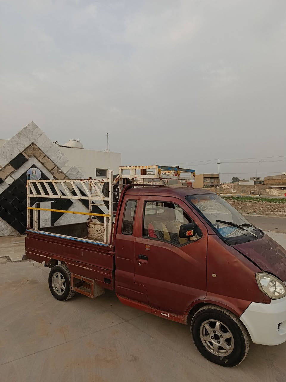 سلام عليكم هيفا للبيع 2007 منفيس اصلي محرك كير اكسل مابي عيب شاصي معمر تعمير درجه اولى السعر 16 او بي مجال  مكان السياره كركوك رقم *********** متوجود فيس وتساب
