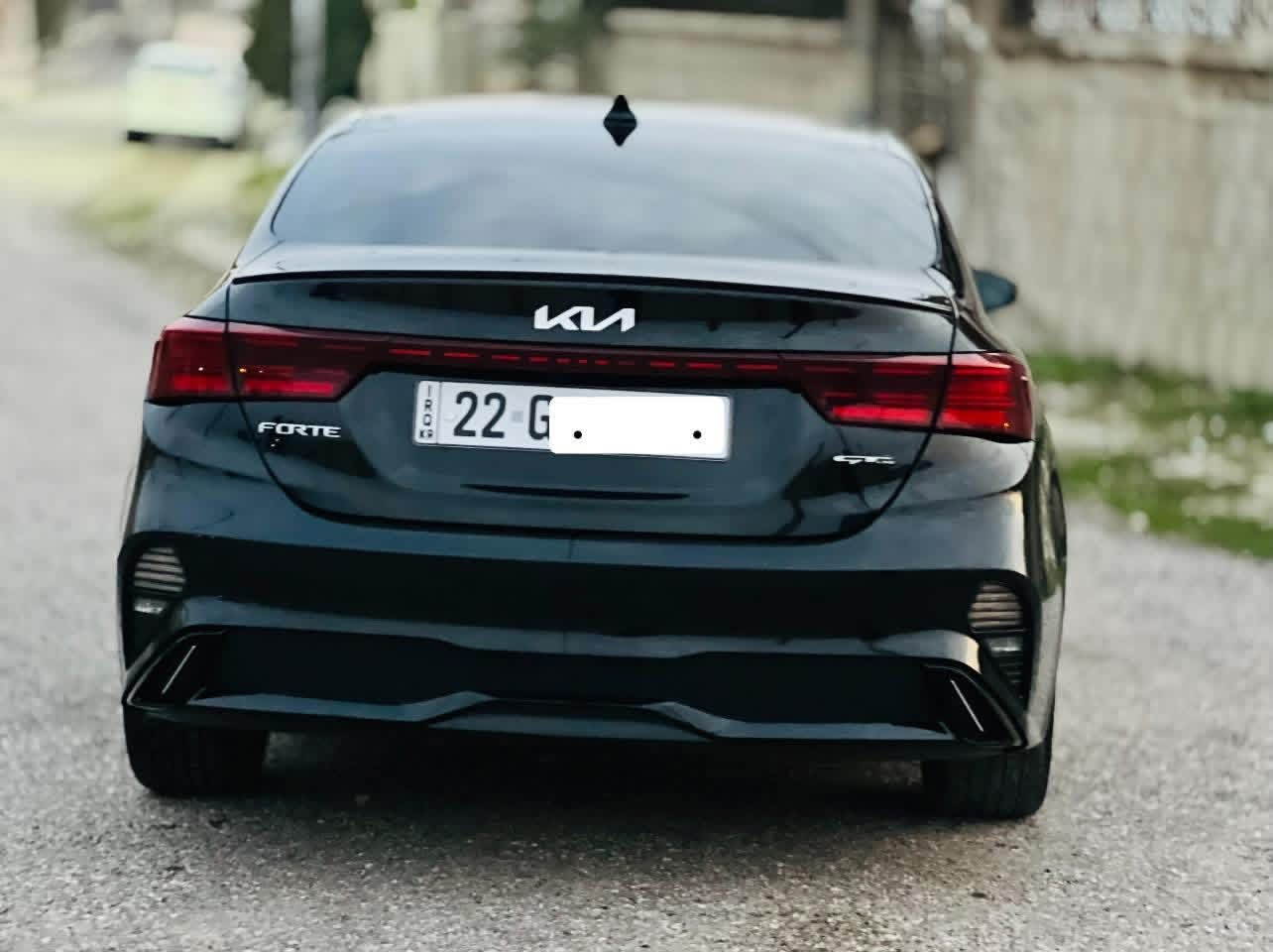 🚗كيا فورتي 2022 جيتي لاين
1-الموصفات جيتي لاين فول موصفات

2-سلايت

3-بصمة تشغيل ابواب وصندوك بصمة .

4-شحن وايرلس

5-محرك 2000 دوش بدون دوانز علبانزين العادي.

6-كاميره  خلفية دوارة.

7-رادارات 360 درجة ( امامي جانبي خلفي) .

8-رادارات خلفية توقف ذاتي مانع اصطدام.

9-كشن جلد اسود جيتي لاين مطرز بعلامة جيتي 

10.مانع التصادم الامامي والخلفي.

11-تحكمات ستيرن 4 جهات فول.

12-ثلاث وضعيات قيادة /ايكو-سبورت-سمارت

13-مثبت سرعة ذكي التحذير عند مغادرة المسار

"14-بدون كيبل يربط التلفون واير ليس و GPS.

15-ويل كب 17 جيتي لاين بلادي.

16-نظام الصوت  سبورت هارمن  عدد السماعات 8.

17-اضواء ترحيب عند الاقتراب.

18-اشاير بلمراي 

19-نقطة عمياء

20-كامرة امامية تحديد مسار وقيادة الية.

21-السياقة على خطوط الشارع

22-مانع انزلاق نظام التركشن.

23-فتح الصندوق الذكي عند الاقتراب.

24-مثبت سرعة ذكي ( التحذير عند مغادرة المسار 

25-تدعم نظام الابل كار بلي والاندرويد اوتو بدون كيبل

السيارة بعد بيها مواصفات.

جديدة وجاهزة بدون أي مصرف.

🚗الضرر كما موضح في الصور 

وباب الورا السايق تعديل بسيط بل صندوق تعديل بسيط

عداد المسافة 54

مكان السيارة/ الموصل 

رقم الهاتف/‭0774 093 9683‬
