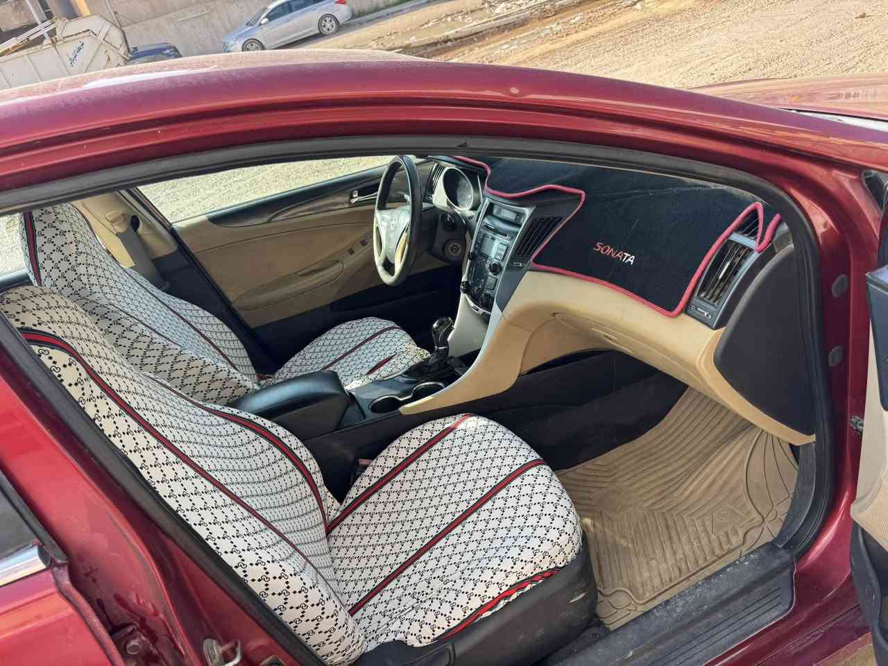 السلام عليكم للبيع سوناتا ٢٠١١ وارد امريكي محرك ٢٤٠٠ ضرر ٣ قطع بدون دواخل الباقي مكفول السياره جاهزه من كلشي شرط التحويل 

السعر ٩٧ وبيه مجال 

للاستفسار ***********
مكاني تكريت
