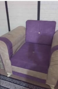 كرسي زائد قنفات ثنين  ثلاثيات السعر ٥٠ للاتصال 07752004005