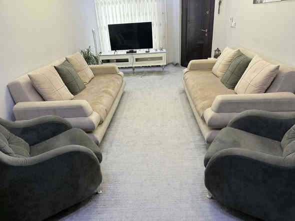 طخم قنفات للبيع سعر ٥٠٠ الف بيها مجال 
للتواصل***********
