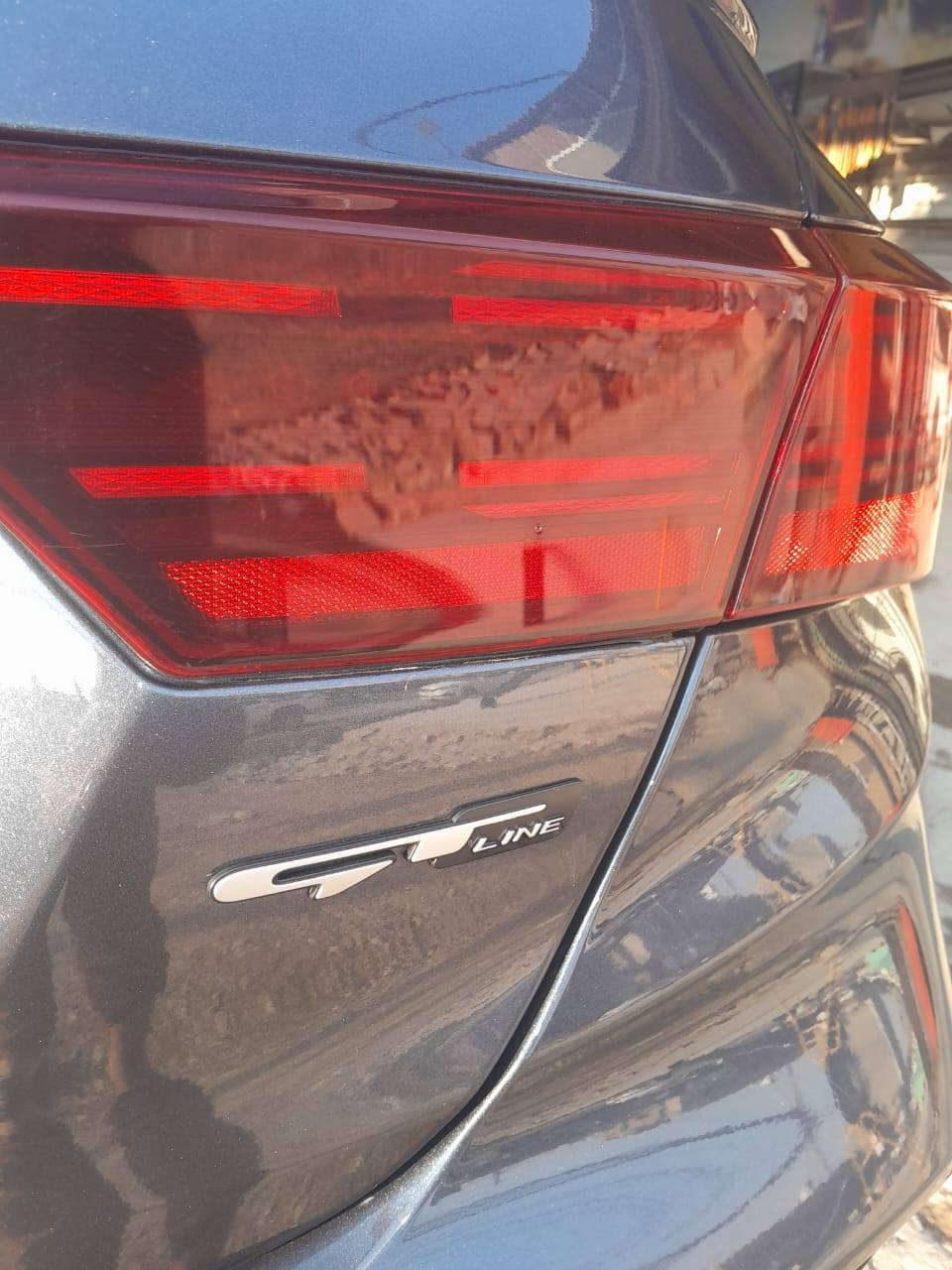 السلام عليكم فورتي للبيع 2023 جيتي لاين فول مواصفات ماشية 42 السيارة كله مكفوله عدا حادثه لي بامريكه بسمي تحويل ثاني يوم دخول جديد 
عنوان ناحية الرشيد 
السعر 168 بيه مجال قليل
***********
