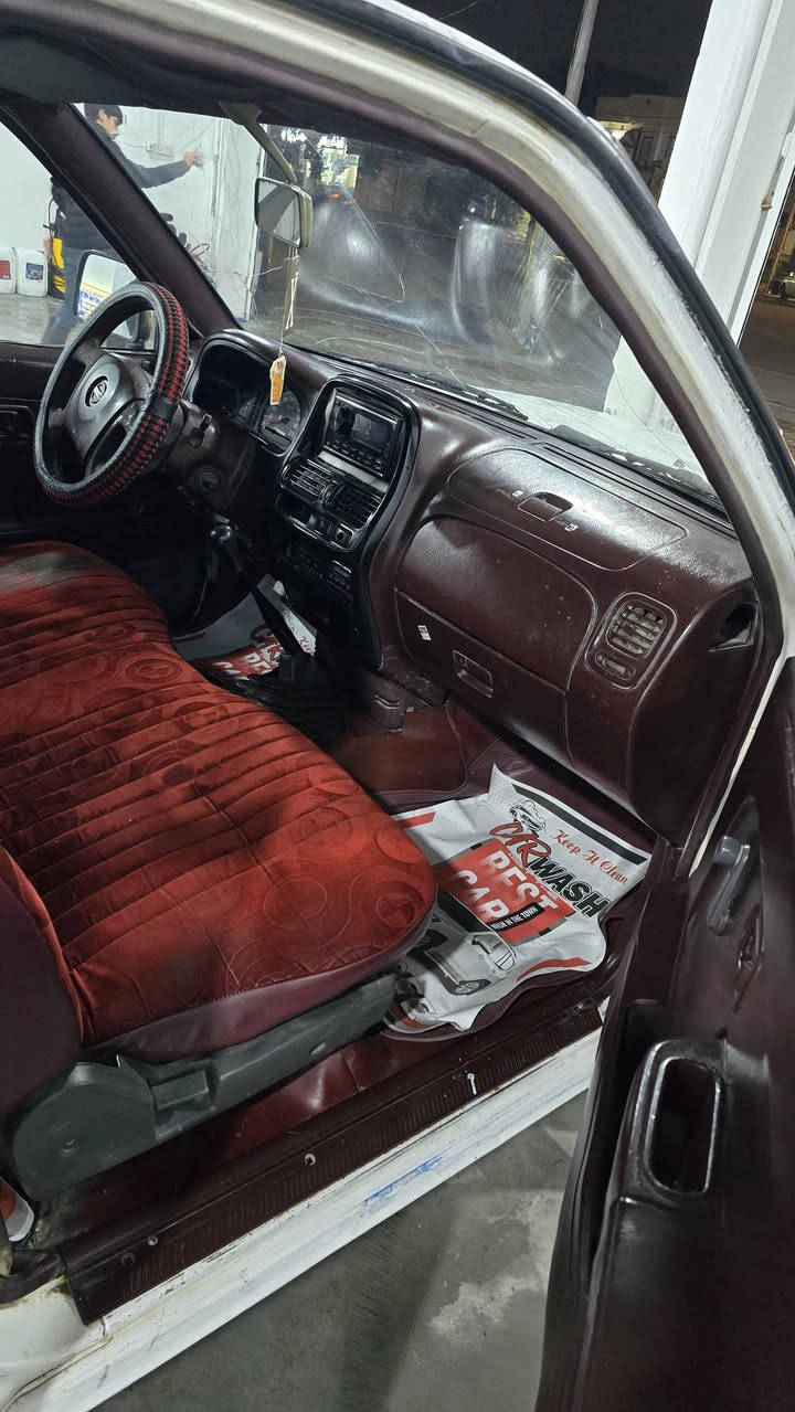 پیکاب نیسان مۆدێل{2008}ساغ کتاب مزایدە بەشەرتی وەکالە پشتو پێشی کەپسە سەیارەکە گێرو مەکینەو ئەکسل بەشەرت 4تایەو ویلی لۆکی لەژێرە سەیارەکە کامل پەمپە لەسەر ساغی تەنها پەمپەبێ مەحجون ناو داخلی لۆک کامل مەسروف کراوا توندوو تۆڵە چرکەی تیا نیە هەیکەلی زۆر جوانە سەیارەکە بێ چاڵو شووختە ڕەقەم پلێ توو شانسی هەموی پێوە ماوا تەبریت ساردوو گەرم بەشەرت بێ دووکەڵ و بوخارە شوێن ڕانیە***********.ڤایبەر.واتسائپ
