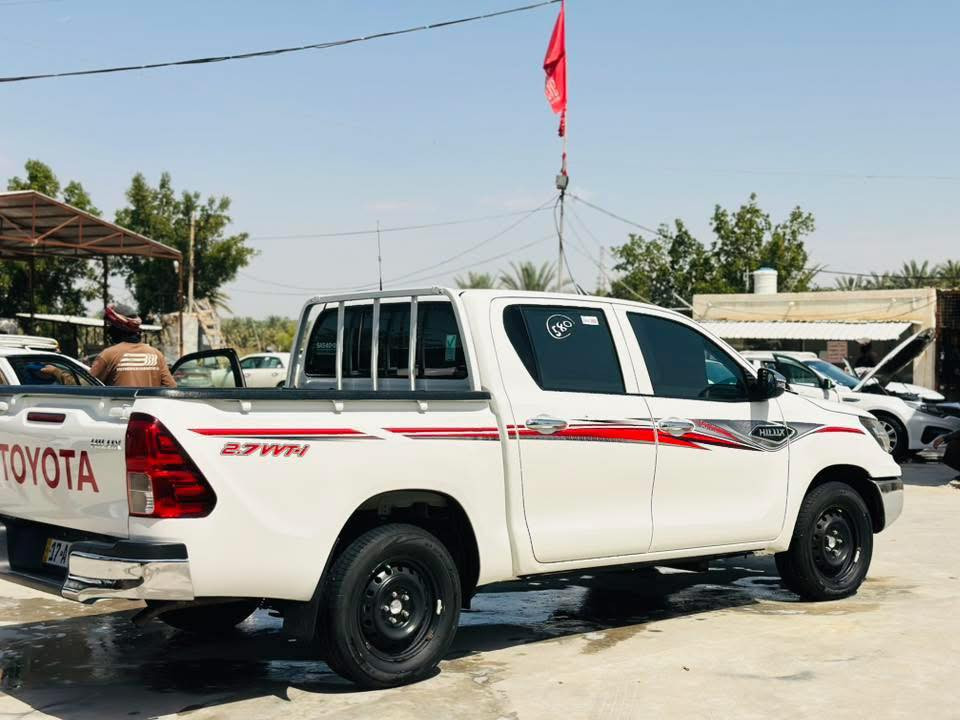 السلام عليكم تيوته 2024 رقم مثنئ دولي هزه جديده السياره كارتون وضع شركه ماشه 35 الف فقط بعدهه بضمان شركة السياره  السعر 225 وبيه مجال لاستفسار *********** مكان السياره بيع او مراوس بيكم مكان بلسماوه
