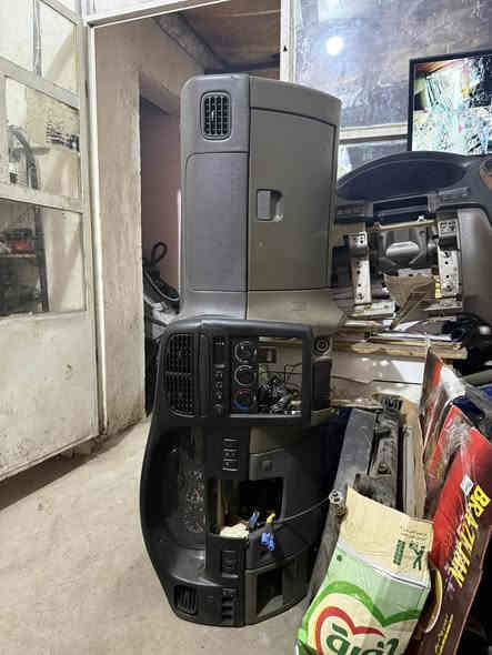 محلات ابو محمد العامري 
جميع ادوات الكيا سبورتج 1993 الى 2004 

(مكائن - كيرات اوتو + عادي - دشبول - تانكي بانزين - ادوات صدر - ابواب - بنيد ) 

📍بغداد - بوب الشام (ويتوفر توصيل لجميع المحافظات ) 

***********

***********
