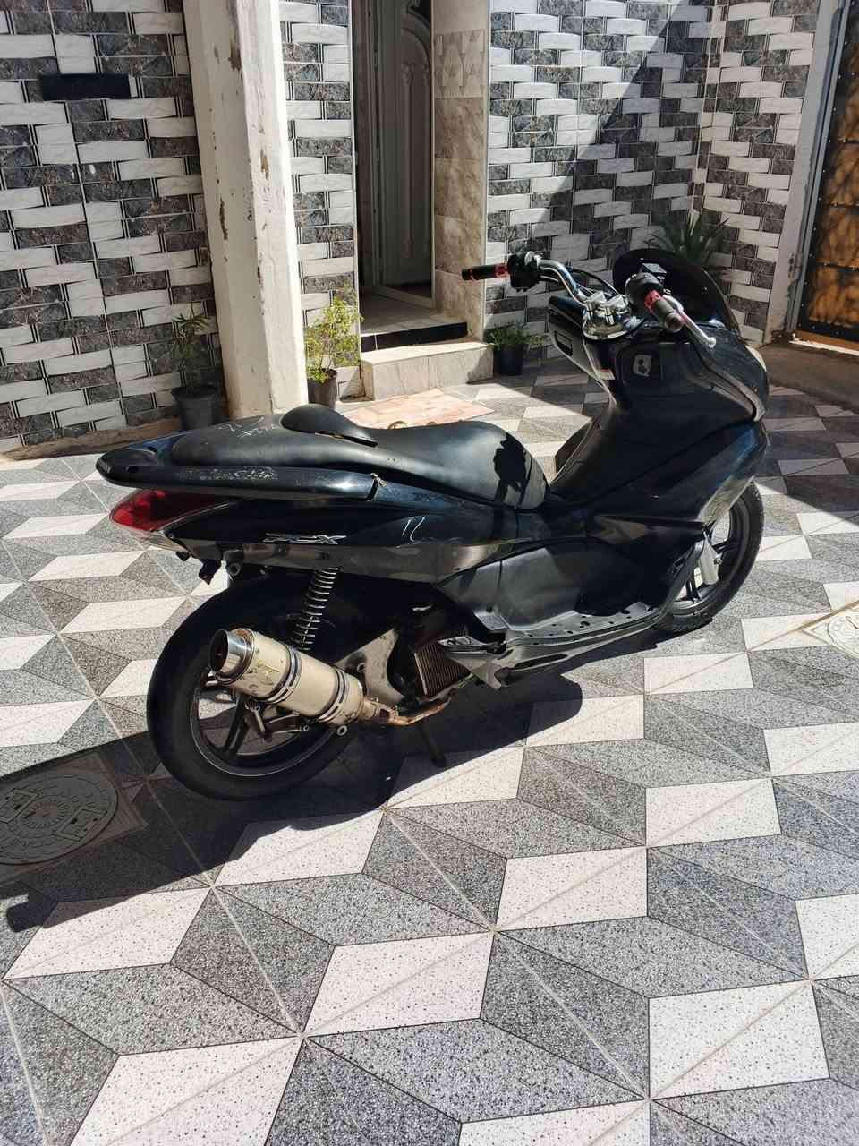 السلام عليكم دراجه بي سي اكس جيل أول موديل 2016بدون اوراق دراجه تجفيت جديد السعر 850العنوان بابل المسيب رقم الهاتف *********** والاثير *********** مامتواجد عل فس
