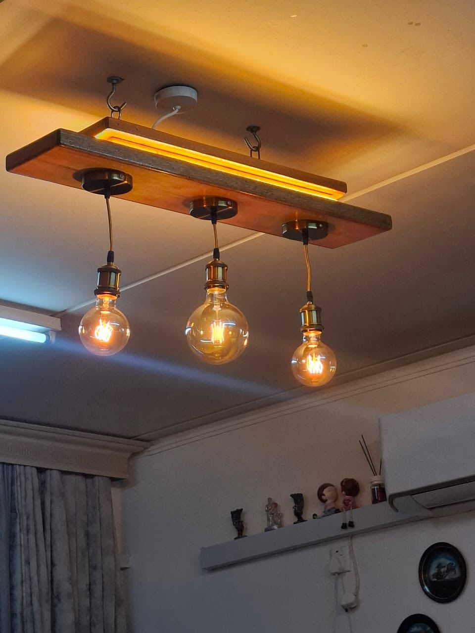 الى محبين قطع الخشب للحجز مسبقا ابو حيدر ***********بالاضافه الى تنطيف وشد وتصليح السبالت
