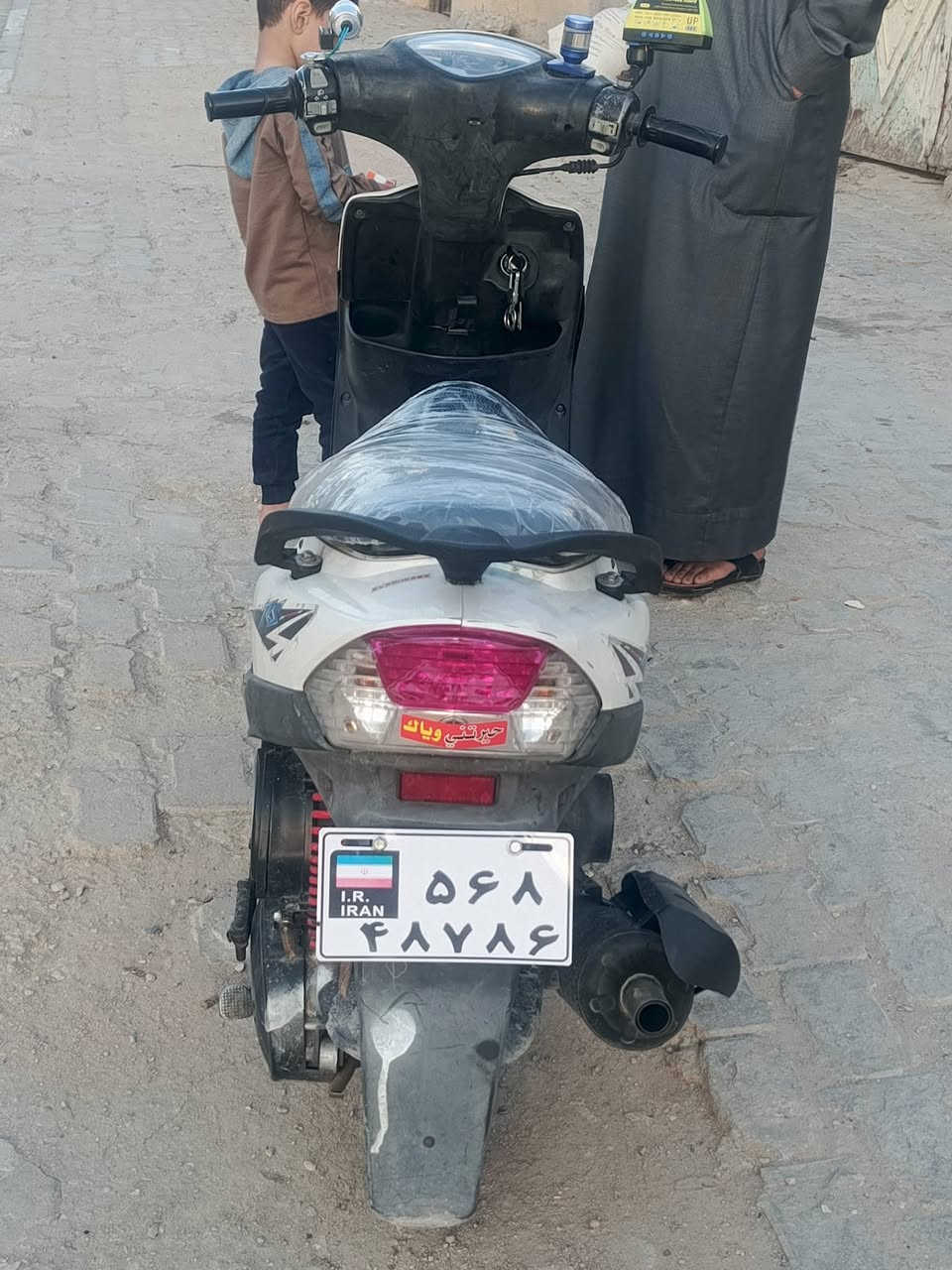 ماكس عدله دراجه جديده ما ناقصه شي مكينه ما مفتوحه كهربائات كله شغاله سعر 500 وصل مال لمعرض موجود مكاني كربلاء حي الغدير رقم ***********
