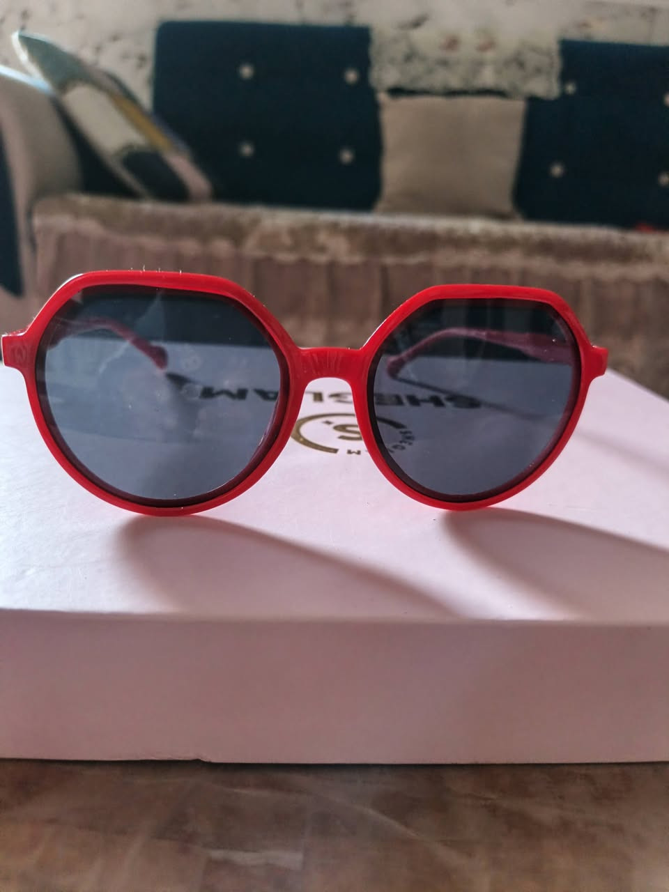 ياكريم يا الله،، وصلت بضاعة النضارات الماركة توفر نسائي ورجالي الأسعار ٥و٣و٢الحجز  والاستفسار يرجى مراسلة الصفحة


**إذا كنت صاحب هذا الإعلان وتريد حذفه لأي سبب، رجاءا أرسل رسالة إلى الدعم الفني**