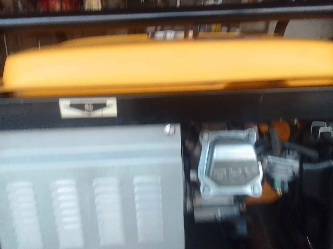 مولده استرا كوري ملف نحاس نظيفه جدا 10انبير شرط الشغل السعر 120الف موصل ايسر *********** موصل, نينوى
