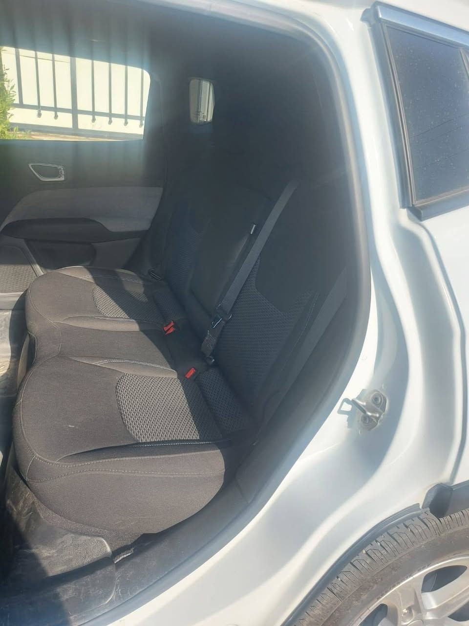 جيب كومباس للبيع موديل ٢٠٢٣ حادث جدا بسيط بجم كبس للاستفسار ***********
