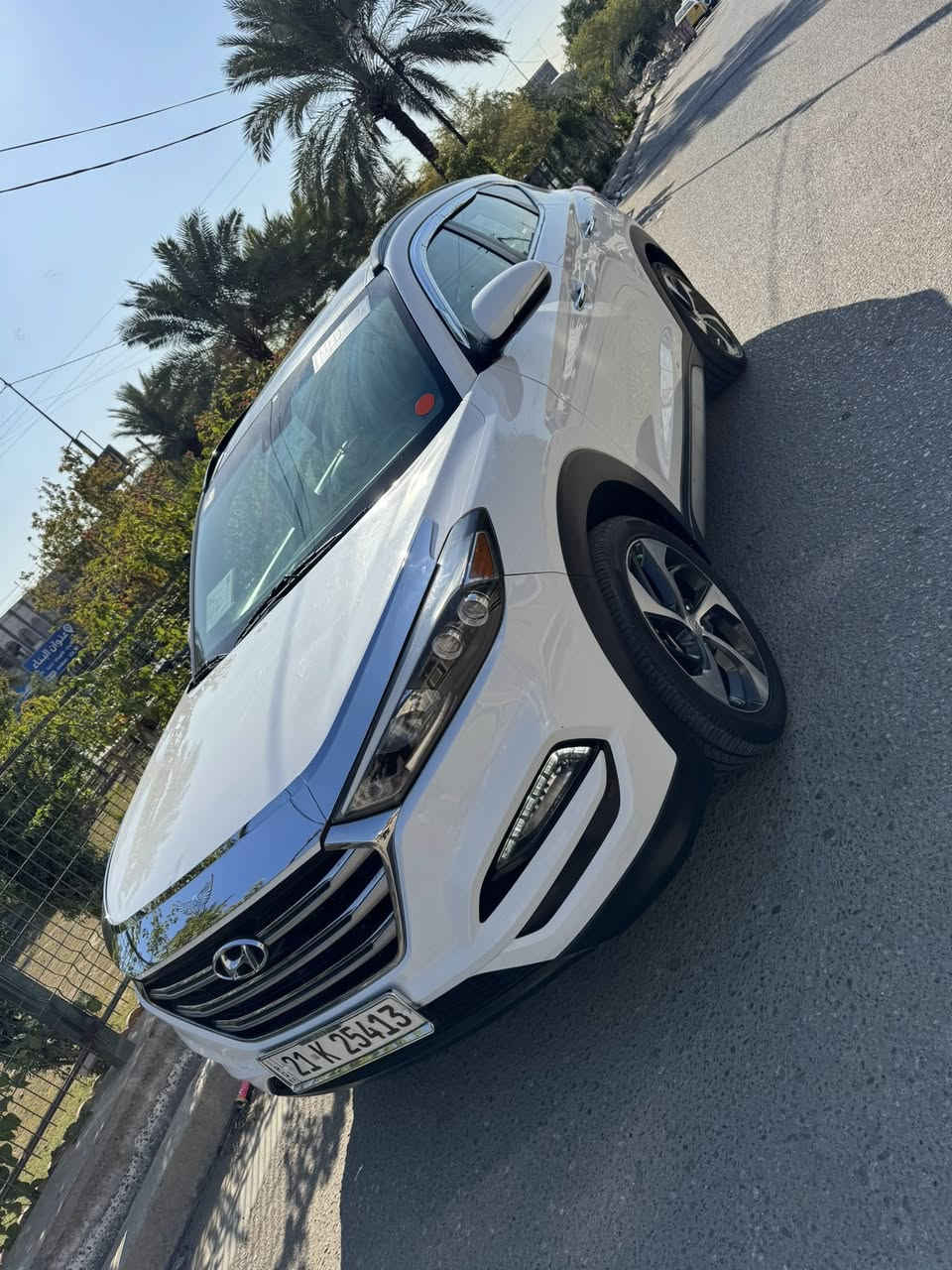 سلام عليكم توسان موديل 2017 امريكي فول واحد عل واحد تيربو اعله فه حادث فقط باب خلفي جهت الصدر وباب صدر الحافه مالته فقط بدون دواخل سياره جديده شمتصور رقم سليمانيه جديد رايد تحويل او وكاله تمر  سعر 155 مجال كلش بصيط مامتواجد عل فيس رقم الهاتف ***********
