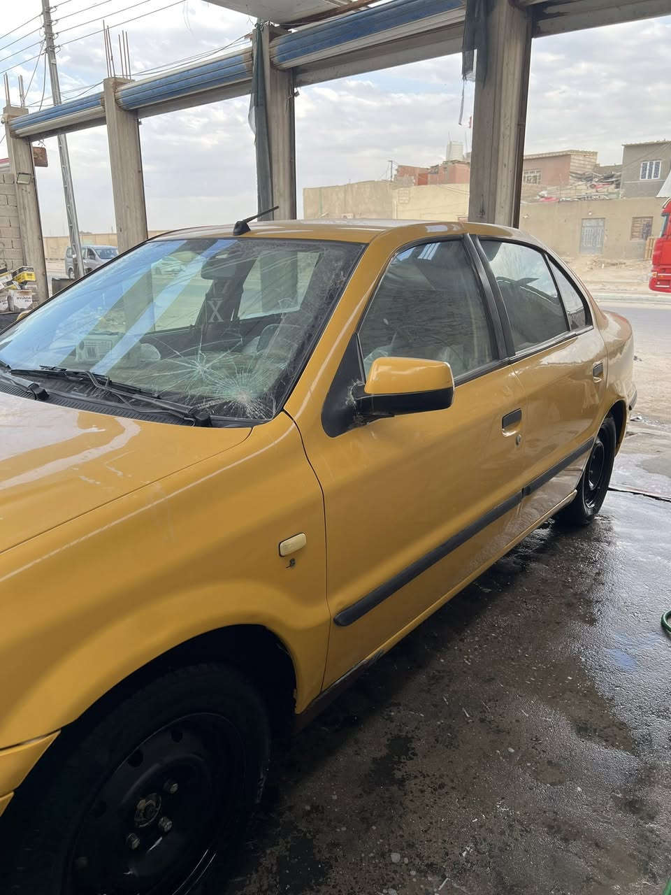 ‏سلام عليكم السيارة سمد للبيع ‏رقم ذي قار دولي ‏السيارة جاهزة ‏قير ومكينة الحدادية طقم تاير ‏كلها جديدة ‏ الموديل 11 ‏ما متواجد على الفيس ‏السعر 36) ***********
