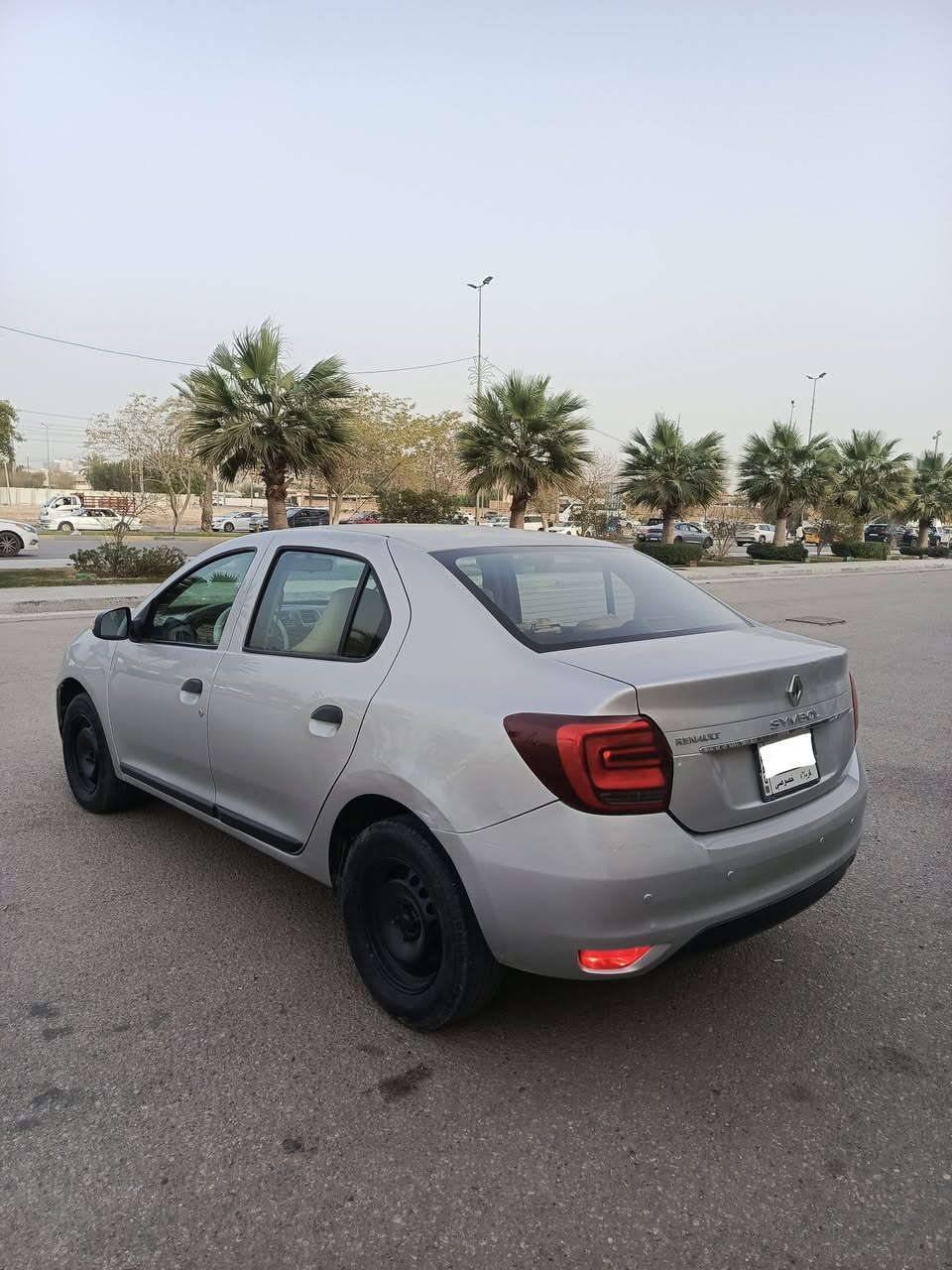 بيع مستعجل رينو سمبل فرنسي كير اوتوماتيك موديل 2018 السعر 75 ورقة وبيها مجال للشراي
. 
رقم كربلاء ألماني تحويل مباشر بأي وقت يعجبك 
جاهزة كير ومحرك وحدادية تخم تاير جديد باتري جديد 
القمارة شوية جاردة من الشمس 
مكان السيارة كربلاء 
للاتصال ***********
الخاص مغلق الشراي يتصل على الرصيد ويشلع 
.
