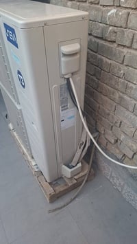 موجود سبلت للبيع اخو جديد ممستخدم ماخذه بمليونين ونص اريده مليون و٦٠٠ ...