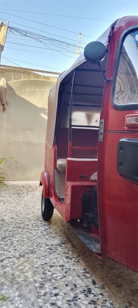 تكتك 2018للبيع 07765406100