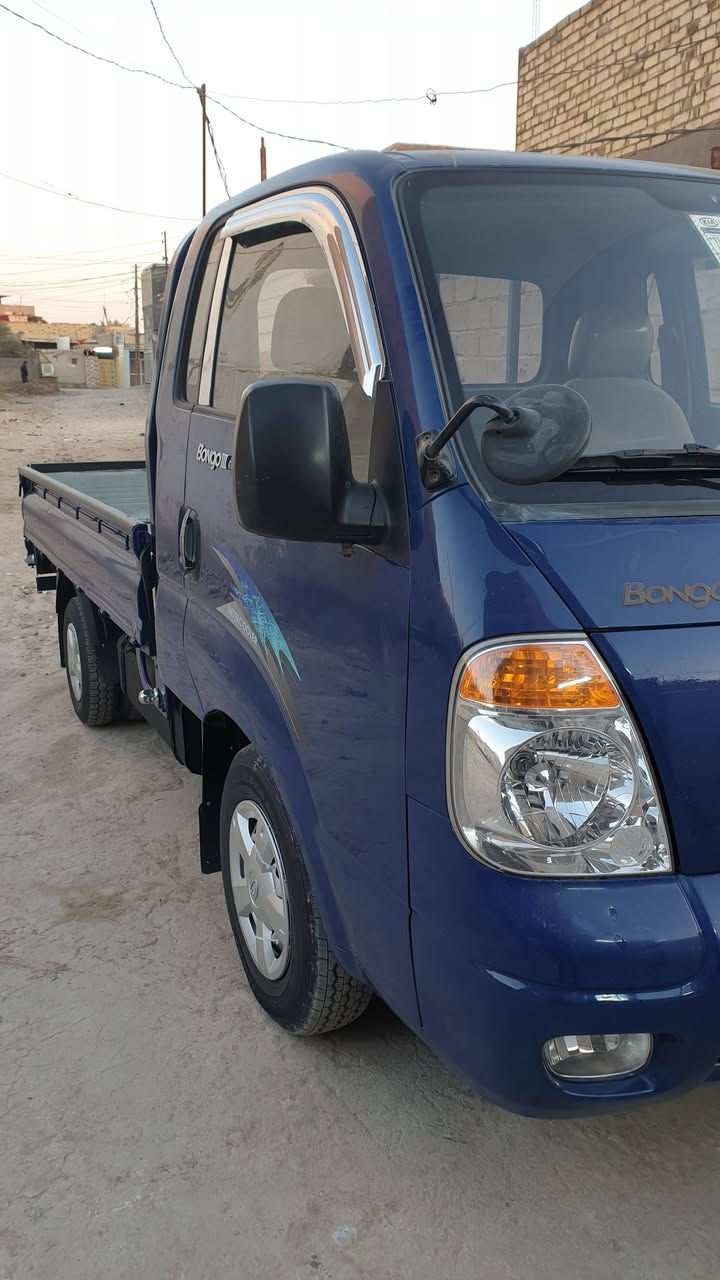 سلام عليكم
لبيع كيه 3000 مفتوح موديل 2005

مكفوله لا ضربه ولا تبديل على البلاد

بيها رشه اثر جرد مكانات مكينه جديده 

كير حداديه جديده تخم تاير جديد

رقم صلاح الدين مشروع وطني 

مكانه بابل الشراي يتصل 

***********
