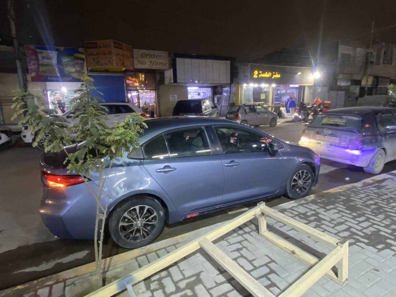 سلام عليكم كورلا موديل ٢٠ السيارة الموصفات كامره دواره هند بريك بصمه شاشه مكينه ١٨٠٠ المرغوب ماشيه ١٢٠ حدثها جاملغ وبنيد وهنا انطخت بالباب مال سايق السعر ١٣٠ وبيها مجال بسيط حك الجيه ملاحظه تحويل ثاني يوم مكاني بغداد الدوره وهذا رقمي ***********واسيا***********
