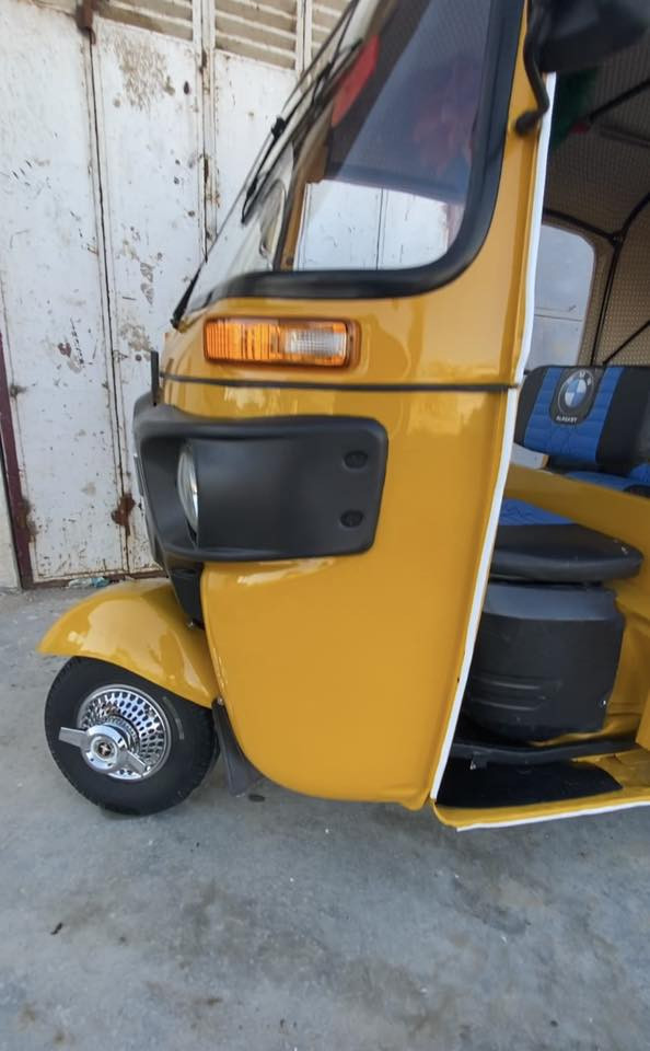 ١٨ اوراق تعمير وصرف كله درجه اولا
المكينه لاتنقص ولا تبخر
المكان بغداد سبع قصور
السعر ٥ مليون 
***********
