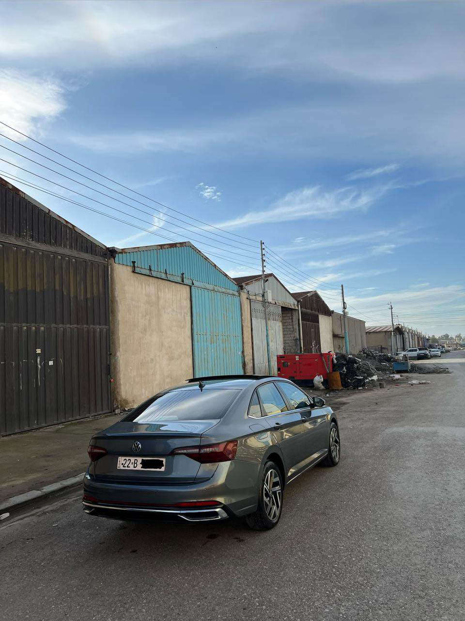 ڤۆلسواگن جیتا مۆدێل 2023 SEL premium کوشن سارد و گەرم سوکان هیتەر پانۆرامە حساس پشتو پێشی  سەیارەکی جوان و بێ کێشەکەیە سەیارەکی خواینە نموونە لە جوانه بە نسبەت بۆیاغ بۆنیتی بۆیاغە بێ ژۆرێ پیش کەپس لەگەر چاملخی دواوە بێ ژۆرێ سەرکەی زۆر خاوێن هەزە و سەنەوه و رەقەمی نوێیە بە ناو خۆمە لەبۆ زانیاری زیاتر *********** ڤایبەر 
وەتس ئاپپ لەسەرە أربيل, العراق
