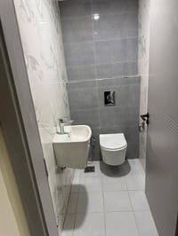 شقه لليجار ٢٠٠ متر ركن VIP مجمع الخلود الحرية مع الأثاث طابق السادس لل...