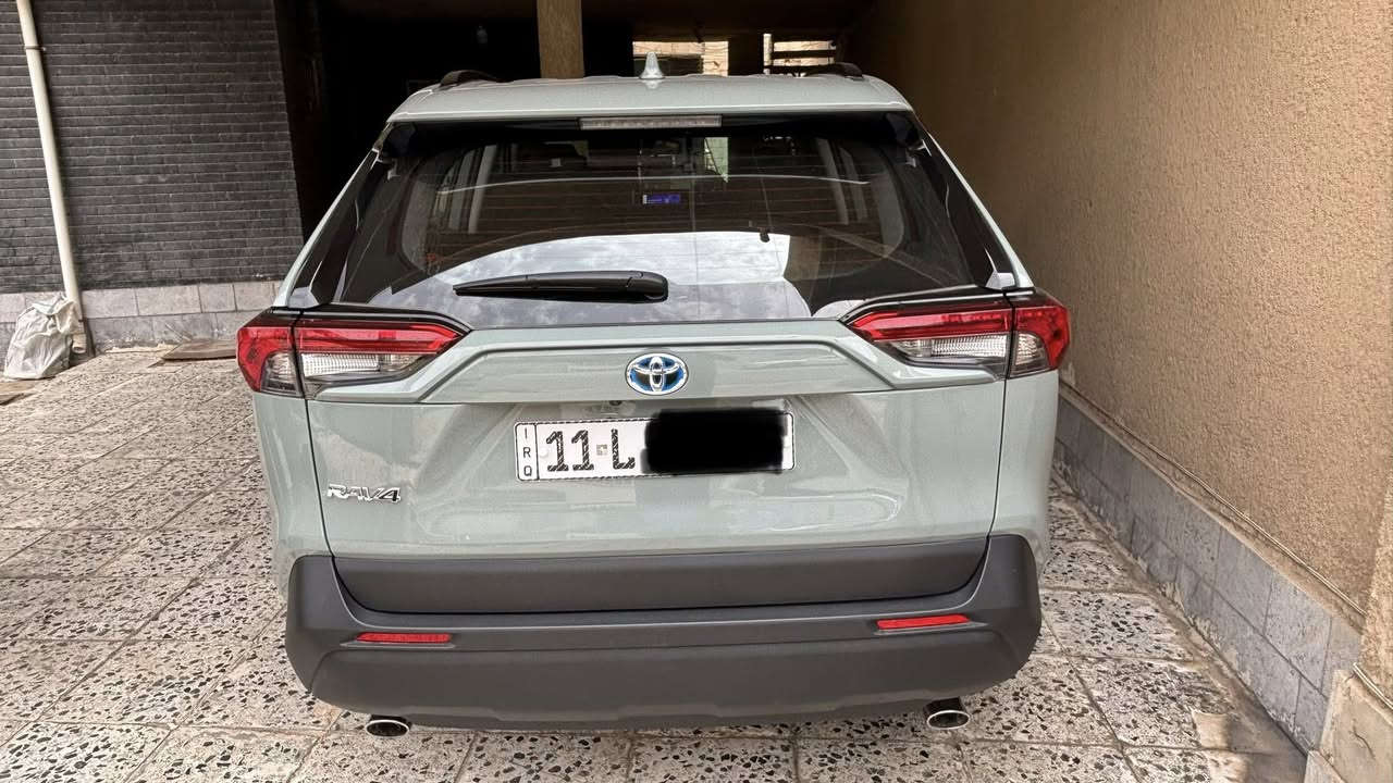 سيارة تويوتا راف فور RAV4 موديل 2023 XLE
Toyota Rav4 XLE  2023
هايبرد   لون سمنتي وارد أمريكي 
شاشة لمس كار بلي 
تشغيل بصمة +بصمة ابواب 
صندوق كهرباء 
فتحه  سقف 
كشنات مخمل (كابوي)
رادار امامي +رادار جانبي + رادار خلفي + نقطة عمياء 
كشن السايق كهرباء 
مانع انزلاق 
مانع تصادم 
تحذير الخروج عن الطريق 
قيادة ذاتية 
كروز سرعة 
فور ويل 
حساس اطارات عدد اربعة
 حادث السيارة امامي 
بدون ايرباك 
أرضيات والصندوق كلها قالب واحد حوضي 
ماشية 19250 كيلو متر
العنوان / بغداد 
السعر/ 255$ 
رقم الهاتف /***********
