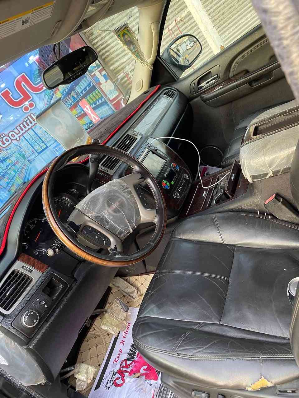 📣 إعلان سياره أدوات أدوات  بيع أو مراوس
: جمس دنالي 🚘 
الموديل: GMC دنالي 2008
اللون: أسود ملكي
الرقم: سنوية وهزة (متومة أربيل)
الموقع: البصرة
⚙️ المواصفات والمحرك:
• المحرك: 5300 (مكينة جديدة كفالة)
• الجير: جير جديد بحالة ممتازة
• التبريد: ثلاجة ما شاء الله
• الحدادية: أمامية وخلفية جديدة بالكامل، السيارة جاهزة من مصد للمصد.
✨ الإضافات والرفاهية (فول مواصفات):
• فتحة سقف (تنت)
• كشنات سياحية (جلد مريح)
• شاشة عرض مع تحكمات ستيرنج كاملة
• نظام صوتي مميز (مضخمات وسماعات بلاد)
• لايتات زنون (عالي + ناصي)
• ويل كب قياس 20 كروم مميز مع تايرات بحالة ممتازة
💰 السعر:
• 85 ورقة (85وراقه) وبيها مجال بسيط للشراي الطيب.
• البيع: كاش أو مراوس (حسب الرغبة).
مكاني البصره ***********
