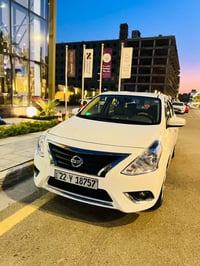 🚗 للبيع – نيسان صني 2025 ✅ الموديل: 2025 ✅ المحرك والكير:بحالة ممتازة ...