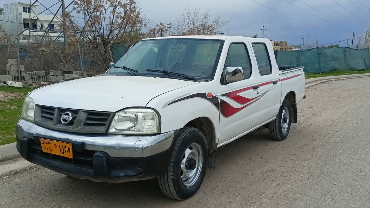 نیسان مودیل 2009 مزایدە بە شە رتی گێر مە کینە ئە کسل بێ چرکە چوار تایە لوک عام بۆیاخ لە سە ر ساخی
شوێن چم چما ڵ 
سعر 67 گە ڵاو مە جال 
ژم 
***********
***********
