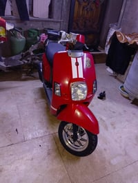 بوليسي للبيع ب 900 وبيها مجال  07735242278