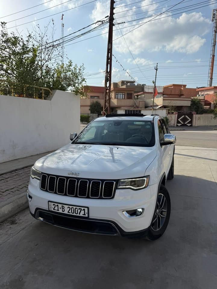 السلام عليكم
جيب شيروكي 2017 امريكي كلين تايتل لمتدد
مكفوله من صبغ وتعديل ورصعات وحالوب الحمد لله
ماشيه :  75 الف ميل 
مواصفات لمتدد 
بصمه تشغيل وبصمه ابواب
تشغيل عن بعد 
صندوك كهرباء 
شاشه جبيره 
كشنات جلد 
كشن تبريد وتدفئه امامي خلفي 
كشن خزن 3 وضعيات
كشنات سايق وسكن اوتماتيك 
بانوراما 
ستيرن تدفئه 
تخشيبه صاج 
تحكمات استيرن وتثبيت سرعه
شفتات كير بالستيرن
ستيرن وضعيات كهرباء 
بلاجكتور 
ليد امامي وداخلي 
حساسات 
كاميرا 
رادار 
كامله ماشاء الله 
سنويه 2030
هزه شهر 10 
تحويل مباشر 
رقم الماني جديد
السياره موجوده بكركوك
السعر 258  وبي مجال وتدلل 
الفحص مرفق مع الصور


**إذا كنت صاحب هذا الإعلان وتريد حذفه لأي سبب، رجاءا أرسل رسالة إلى الدعم الفني**