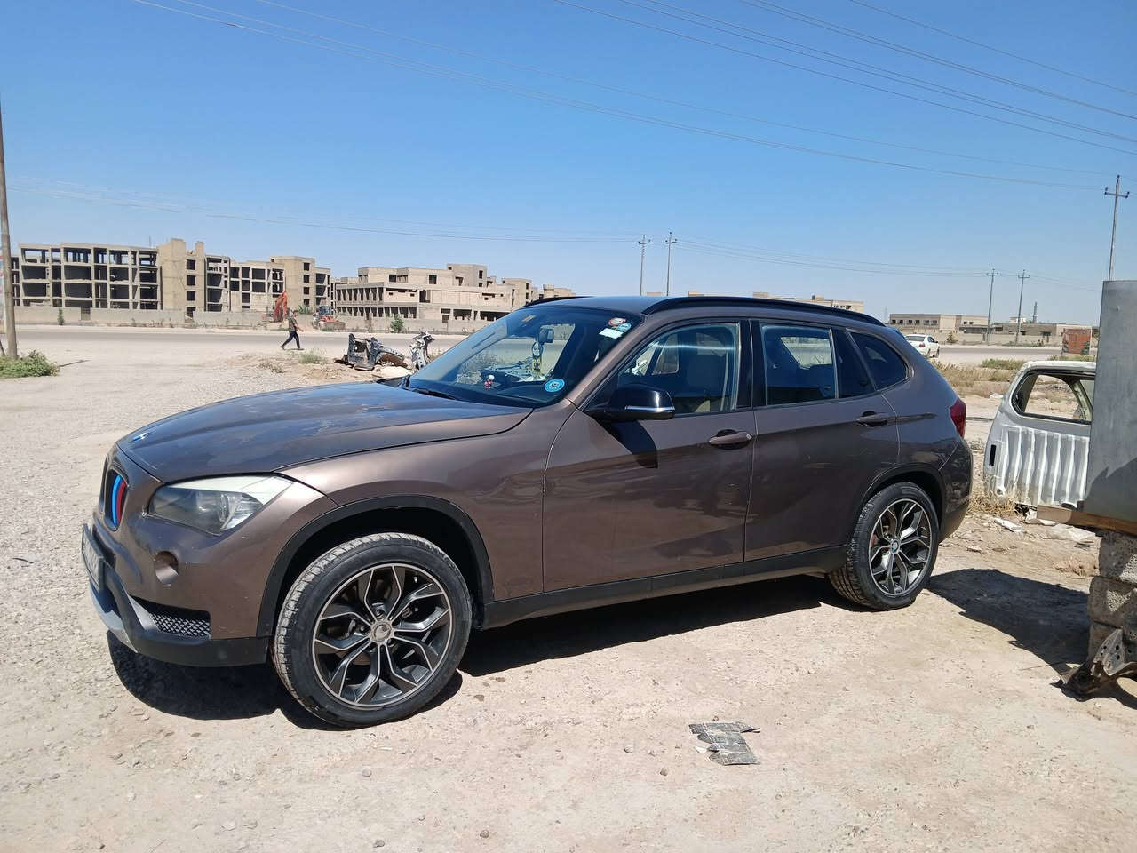 Bmw x1 2013 
محرك كاز سوبر 
محرك ٤ سلندر 
صبغ ٣ قطع فقط ابيع حزام 
تخم تاير جديد 
هزة جديد
السيارة وارد يابان 
مكان ديالى بعقوبة 
رقم سليمانية 
السعر ١١٥ وبي مجال 
***********
