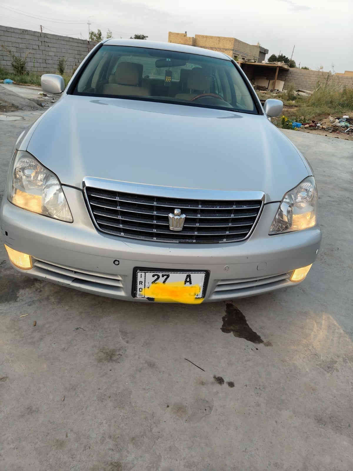 السلام عليكم
تيوتا كراون شاهينة للبيع موديل 2004 أصل شاصي 82 رقم ذي قار بسمي لوحات نكليزي تحويل ثاني يوم ،موصفات 3دكم دواخل بيجي بردة خلفية حساسات جانبية 
كامرة دوارة ،البدي كفالة 
السعر127
للأستفسارع ***********
***********
