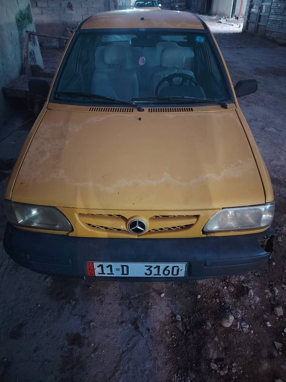 سلام عليكم سايبه موديل 2011 سياره كير مكفول محرك  شواصي مكفوله تبريد شغال كهربائيات شغاله كشاره تجي وتشوف سياره كاعده و حلوه ، مصفره هيئه وغرامات تحويل ثاني يوم بسمي سياره السعر 25بيه مجال مكان بغداد جكوك قرب جامع قمر ابن هاشم رقمي ***********
